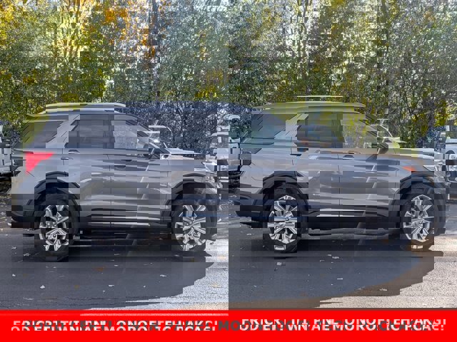 Certified 2023 Ford Explorer Limited w/ Limited Technology Package image 4