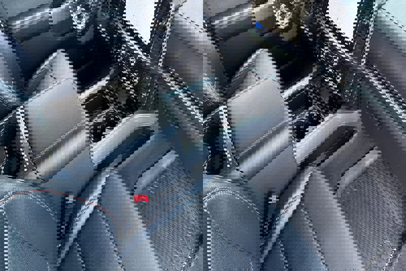 Certified 2024 Ford F250 Lariat w/ Sport Appearance Package image 15