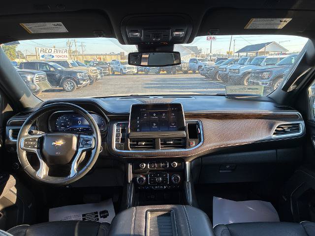 Used 2023 Chevrolet Suburban Premier RWD image 13