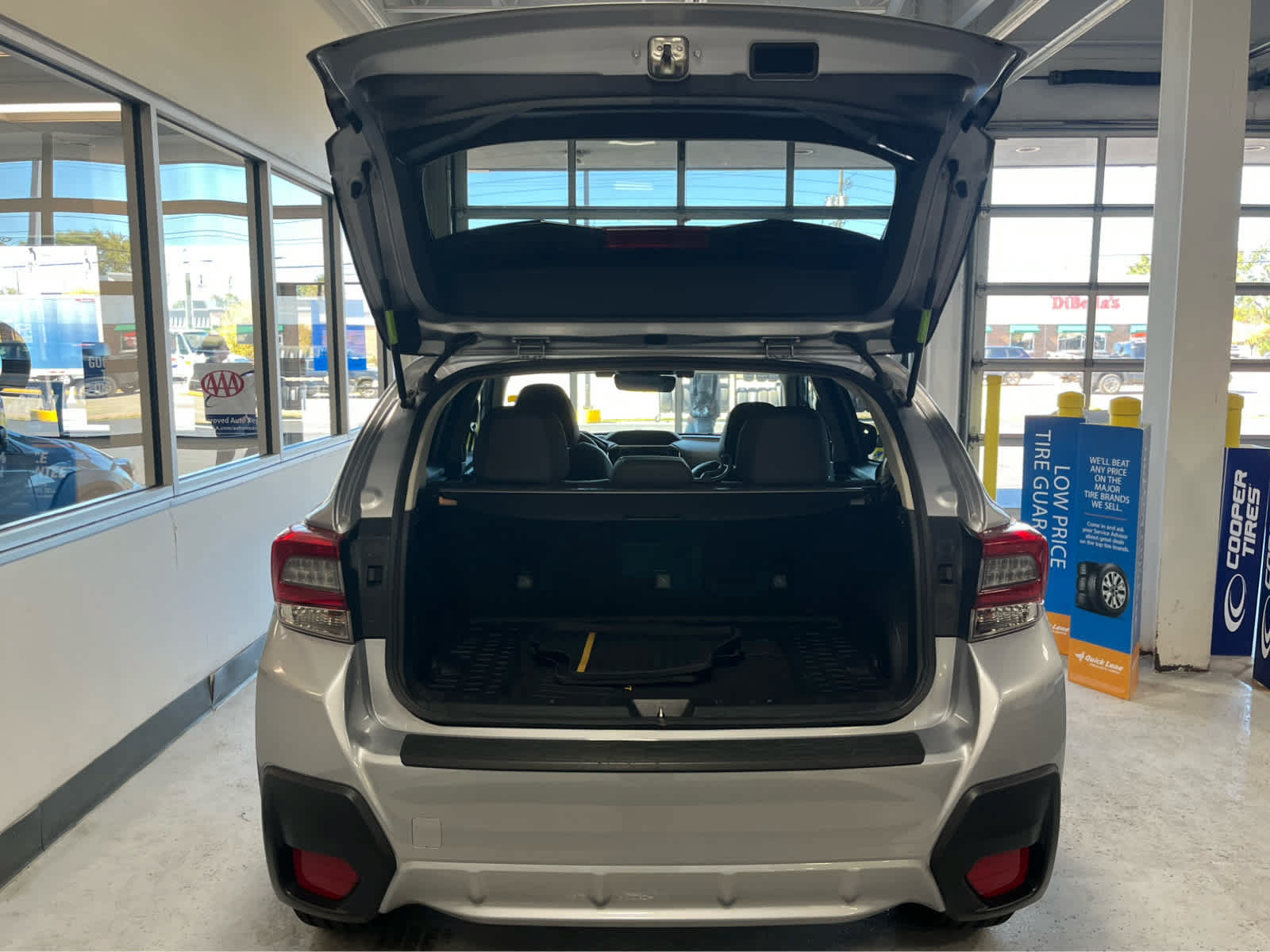 Used 2023 Subaru Crosstrek 2.5i Sport AWD/4WD image 8