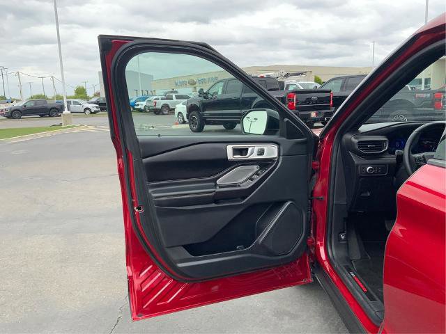Certified 2020 Ford Explorer ST w/ Premium Technology Package AWD/4WD image 21