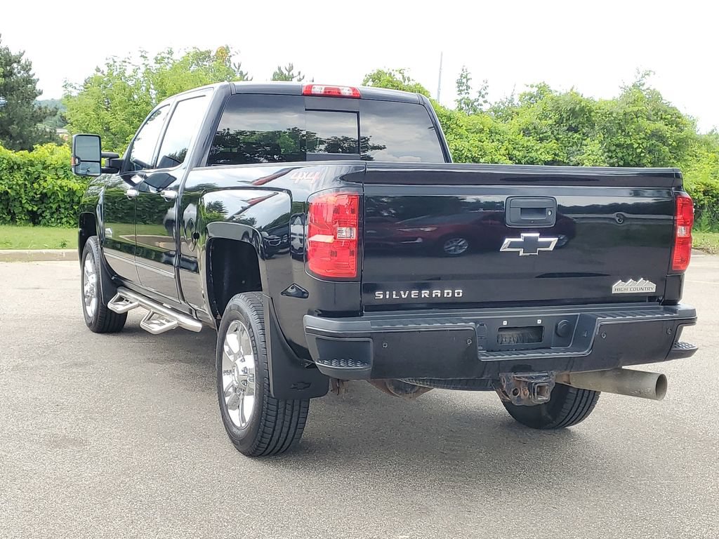 Used 2018 Chevrolet Silverado 2500 High Country w/ Duramax Plus Package AWD/4WD image 3
