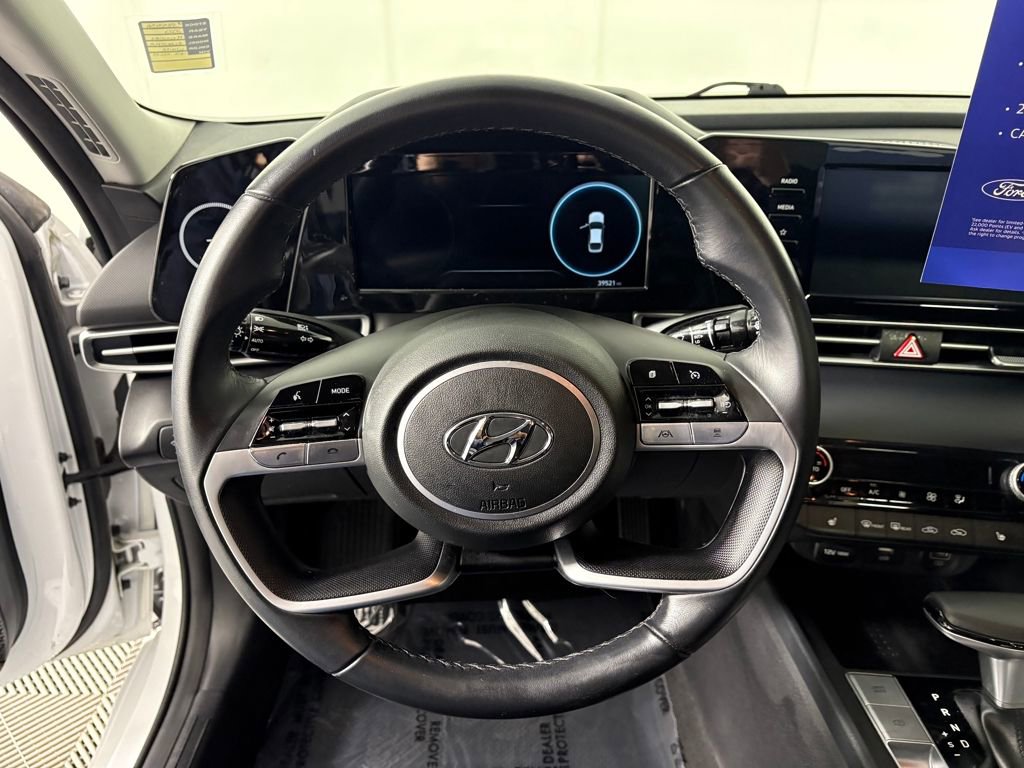Used 2022 Hyundai Elantra SEL w/ Convenience Package image 14