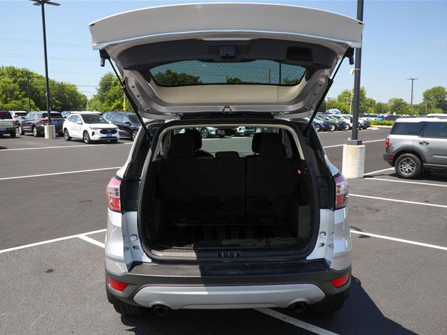 Certified 2018 Ford Escape SE w/ Ford Safe & Smart Package FWD image 11
