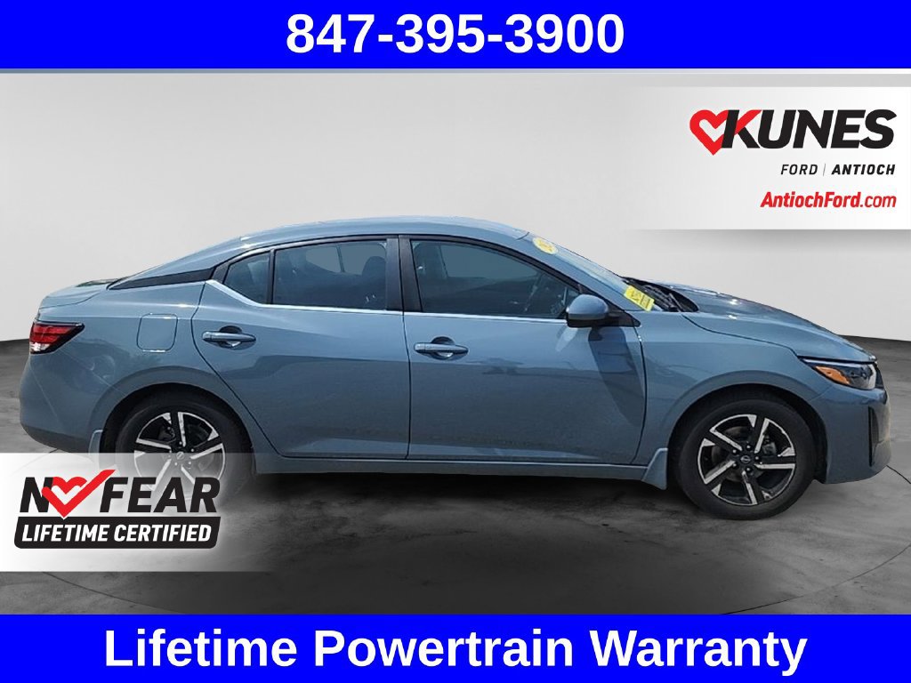 Used 2024 Nissan Sentra SV FWD image 11