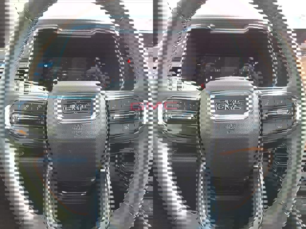 Used 2024 GMC Canyon AT4 w/ Canyon Safety Plus Package image 25