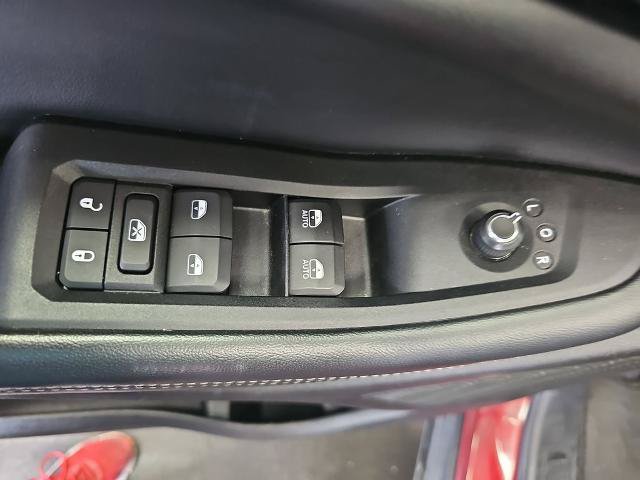Used 2024 Jeep Grand Cherokee Altitude AWD/4WD image 27