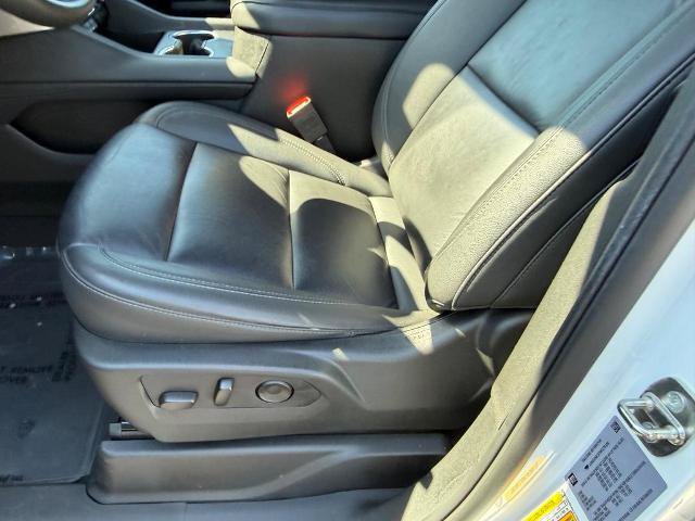 Used 2024 Chevrolet Tahoe LT AWD/4WD image 23
