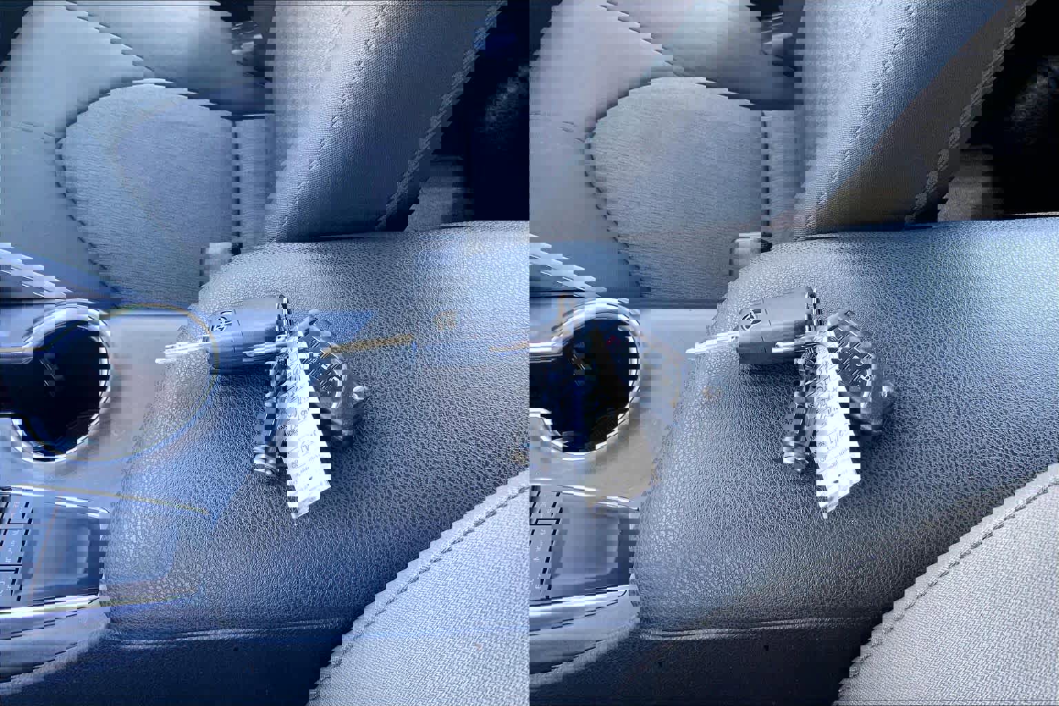 Used 2024 Toyota Camry LE FWD image 14