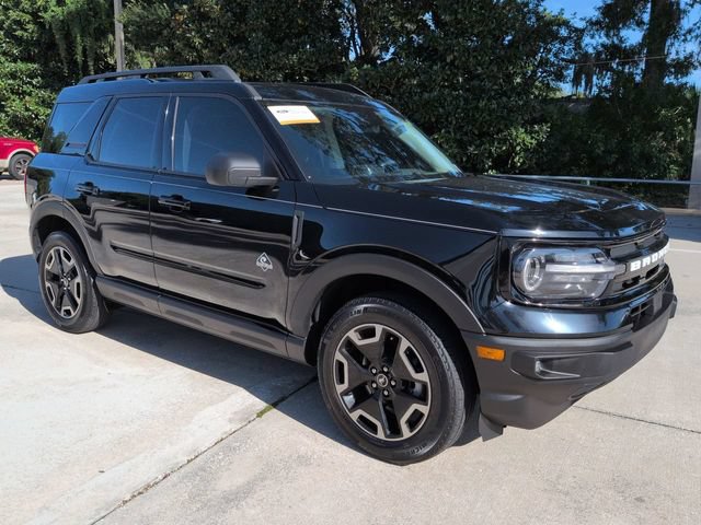 Certified 2023 Ford Bronco Sport Outer Banks w/ Tech Package AWD/4WD image 2
