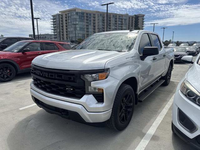 Used 2022 Chevrolet Silverado 1500 Custom image 2