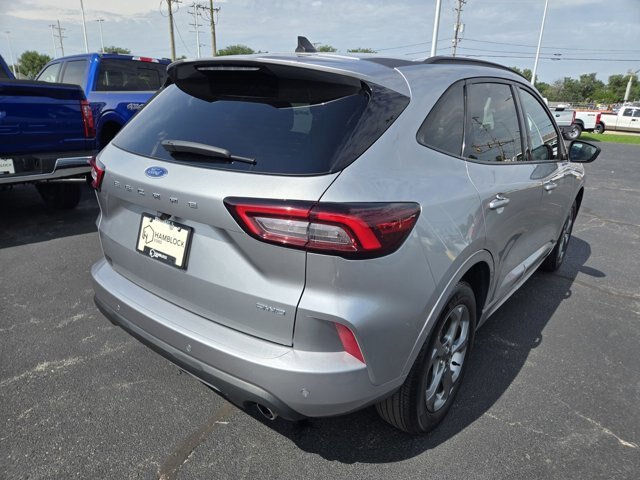 Certified 2023 Ford Escape ST-Line AWD/4WD image 5