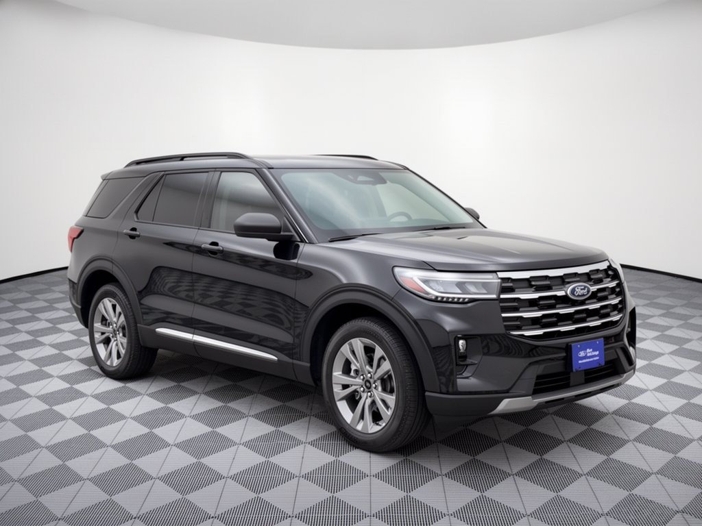 Certified 2025 Ford Explorer Active w/ Active Comfort Package AWD/4WD image 7
