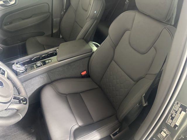 Used 2026 Volvo XC60 B5 Plus w/ Climate Package image 19