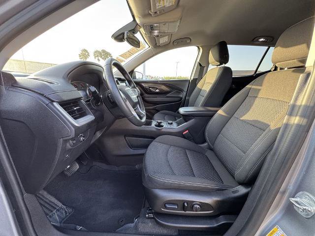 Used 2024 GMC Terrain SLE w/ Driver Convenience Package image 14