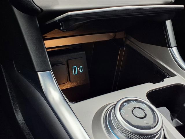 Certified 2023 Ford Explorer XLT w/ Equipment Group 202A image 19