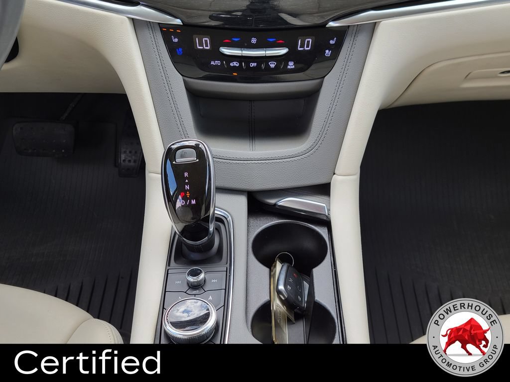 Used 2020 Cadillac XT6 Premium Luxury AWD/4WD image 24