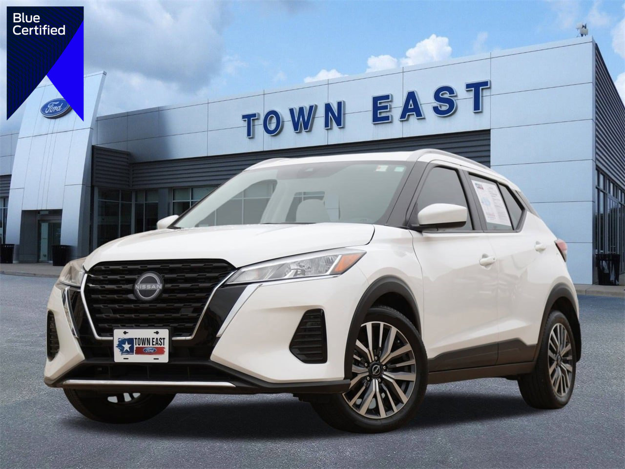 Used 2024 Nissan Kicks SV