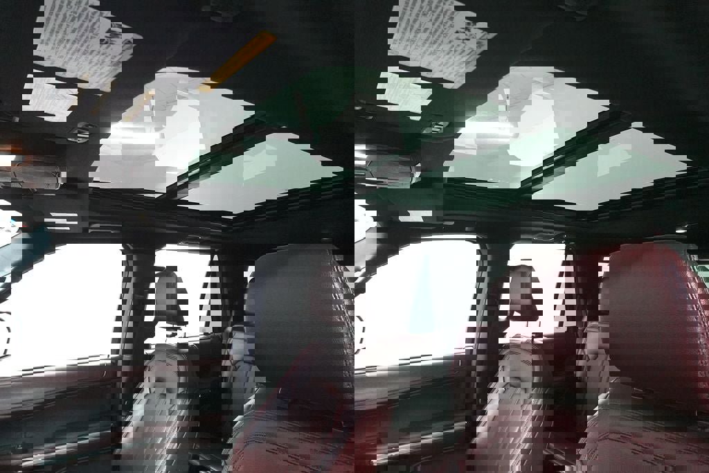 Certified 2024 Ford Expedition Limited image 25