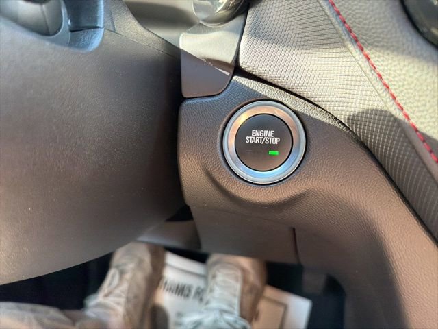 Used 2022 Chevrolet Equinox RS w/ RS Leather Package image 37