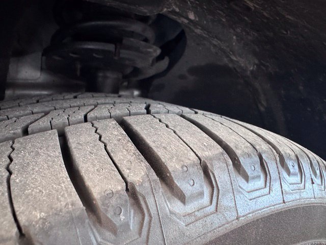 Certified 2019 Ford Escape Titanium FWD image 27