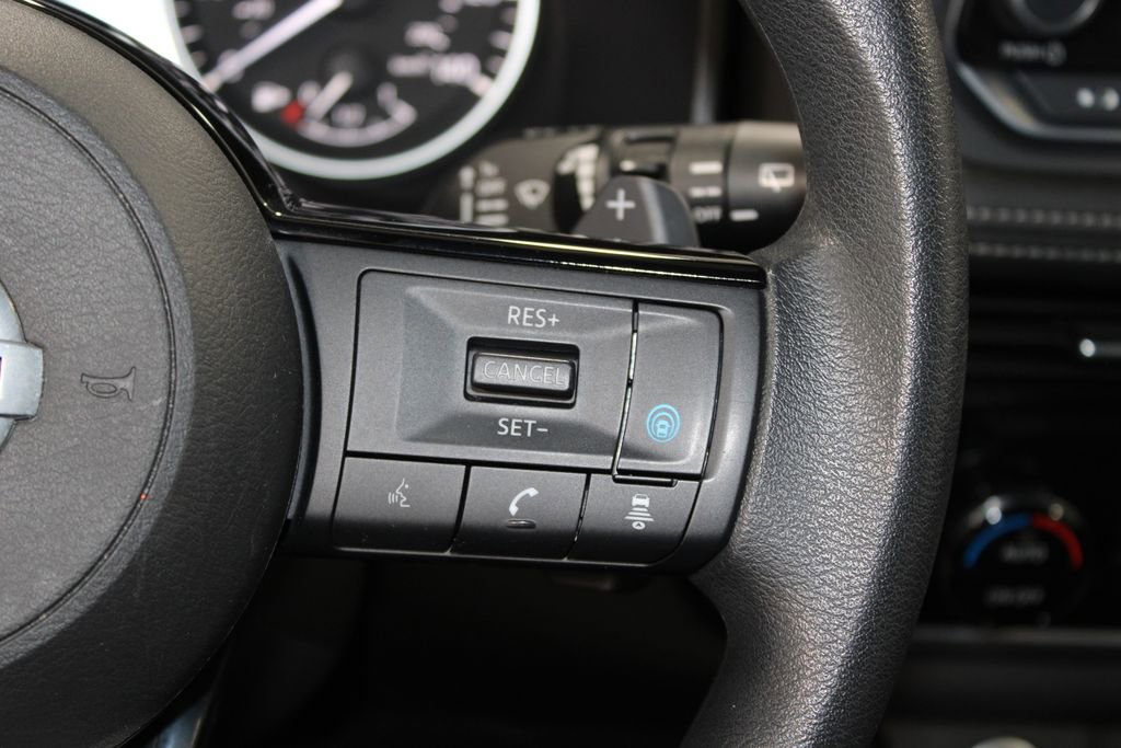 Used 2021 Nissan Rogue SV FWD image 35