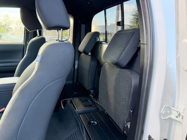 Used 2022 Toyota Tacoma TRD Off-Road w/ TRD Premium Off Road Package image 17