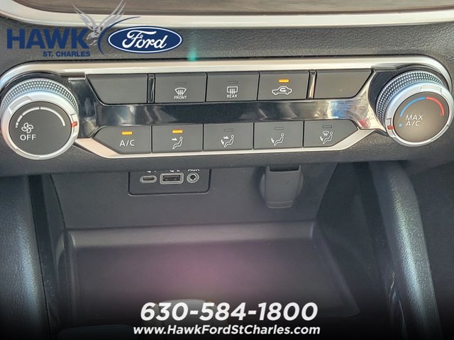 Used 2024 Nissan Altima 2.5 SV FWD image 14
