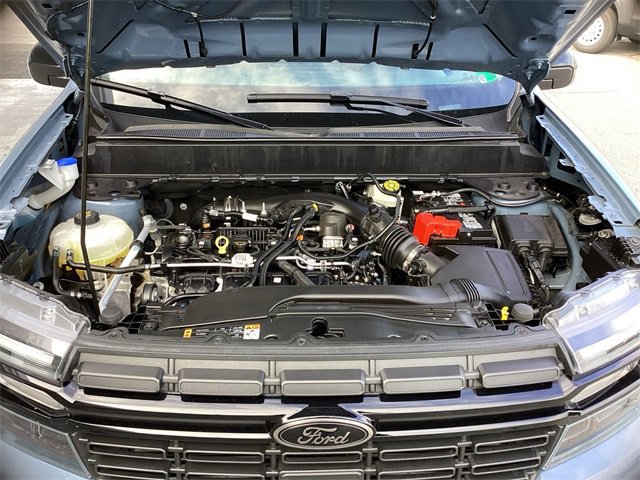 Certified 2024 Ford Maverick Lariat w/ Black Appearance Package image 20