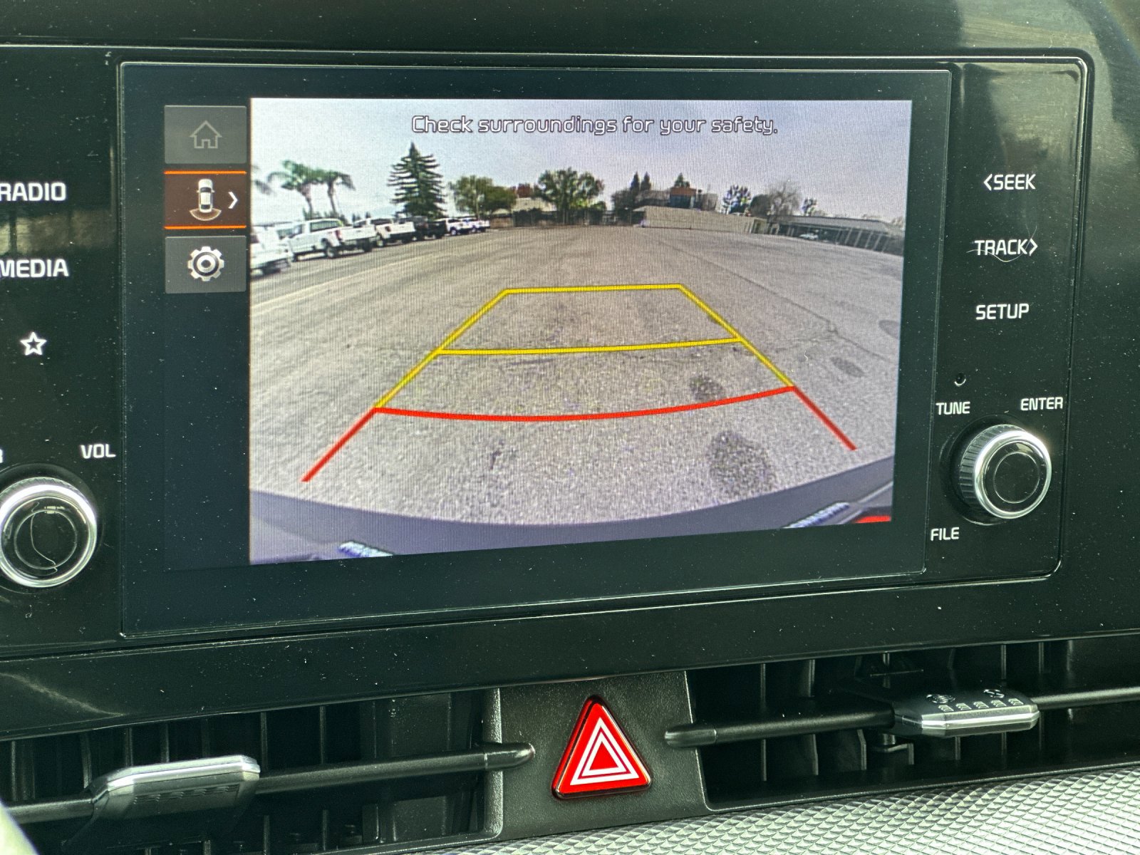 Used 2023 Kia Sportage LX image 19