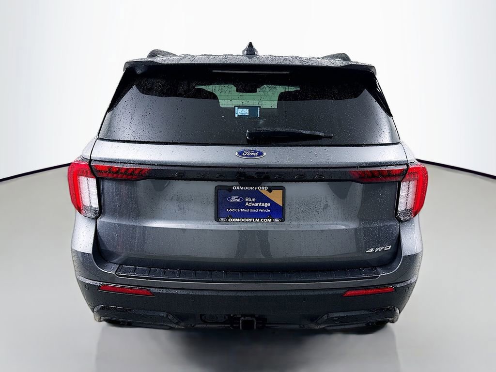 Certified 2025 Ford Explorer ST-Line w/ Premium Package image 4
