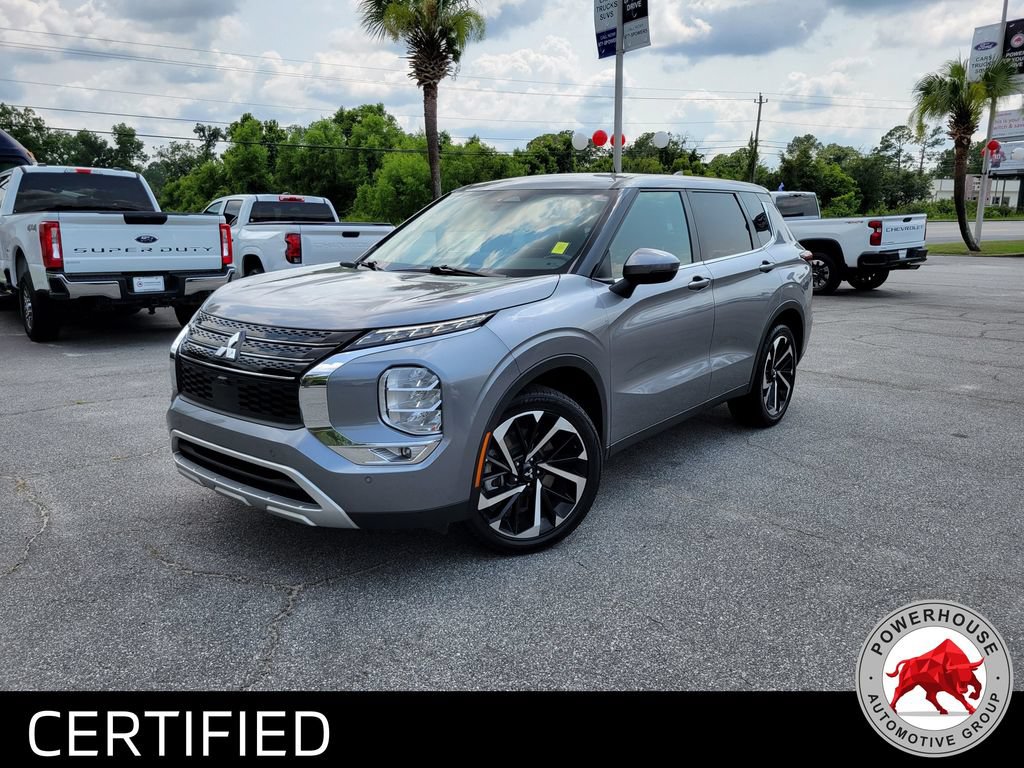 Used 2024 Mitsubishi Outlander SE