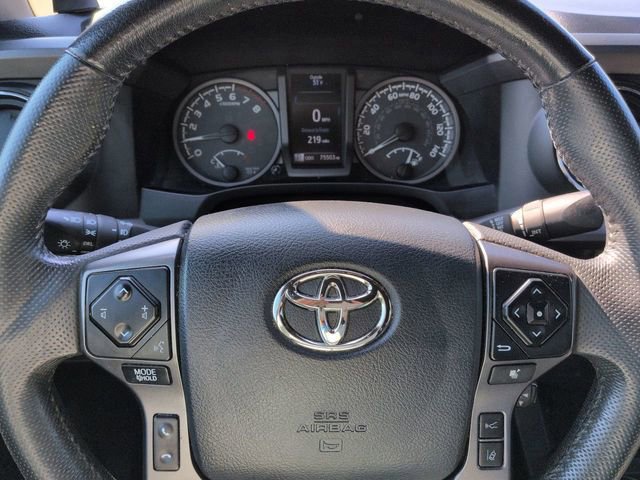 Used 2019 Toyota Tacoma TRD Sport image 28
