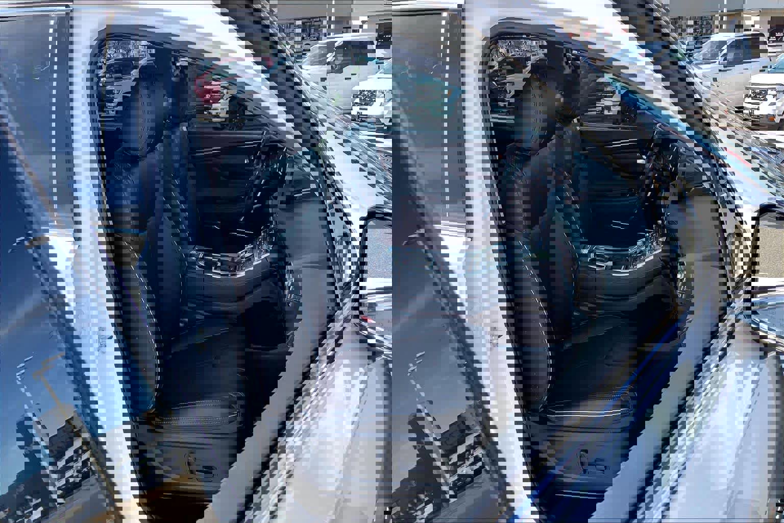 Used 2023 Hyundai Santa Fe Limited image 10