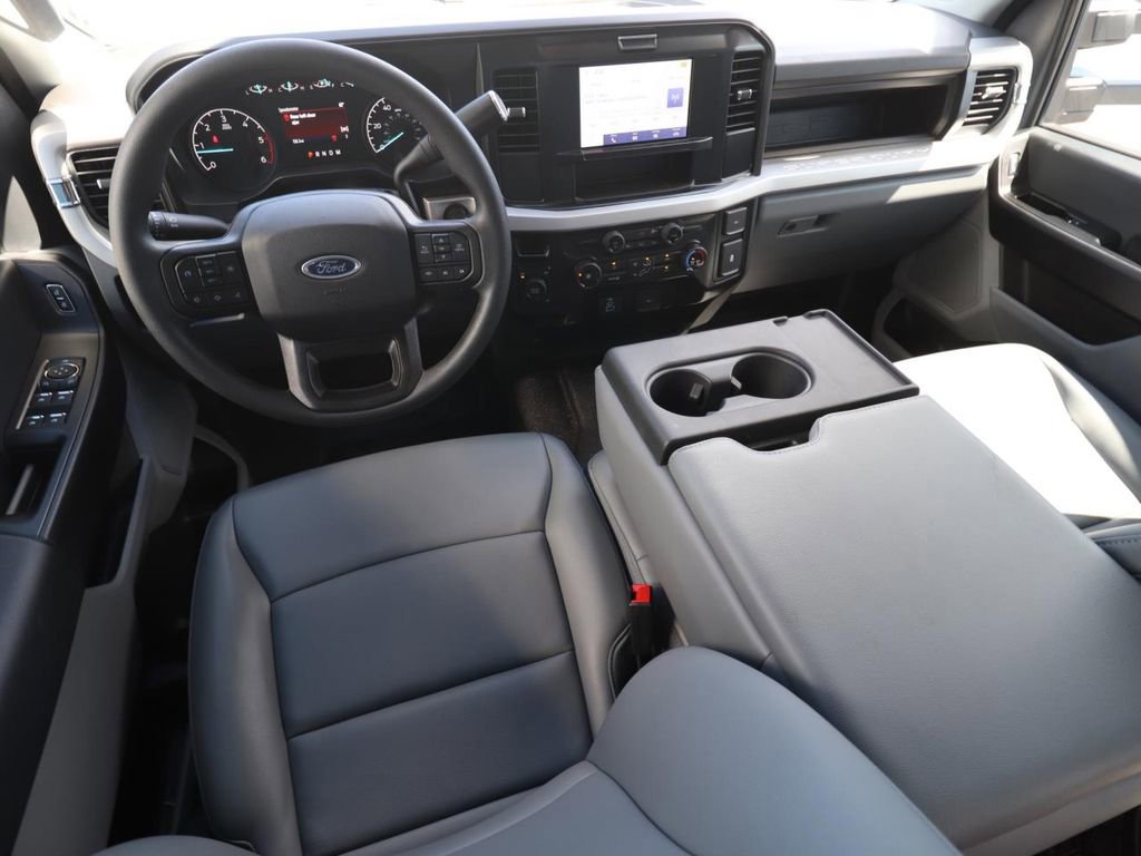 Certified 2025 Ford F350 XL w/ XL Chrome Package image 12