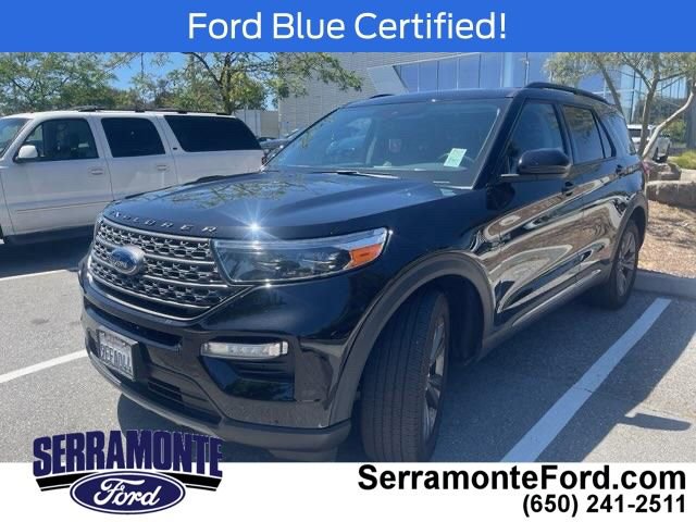 Certified 2022 Ford Explorer XLT w/ Equipment Group 202A AWD/4WD image 3