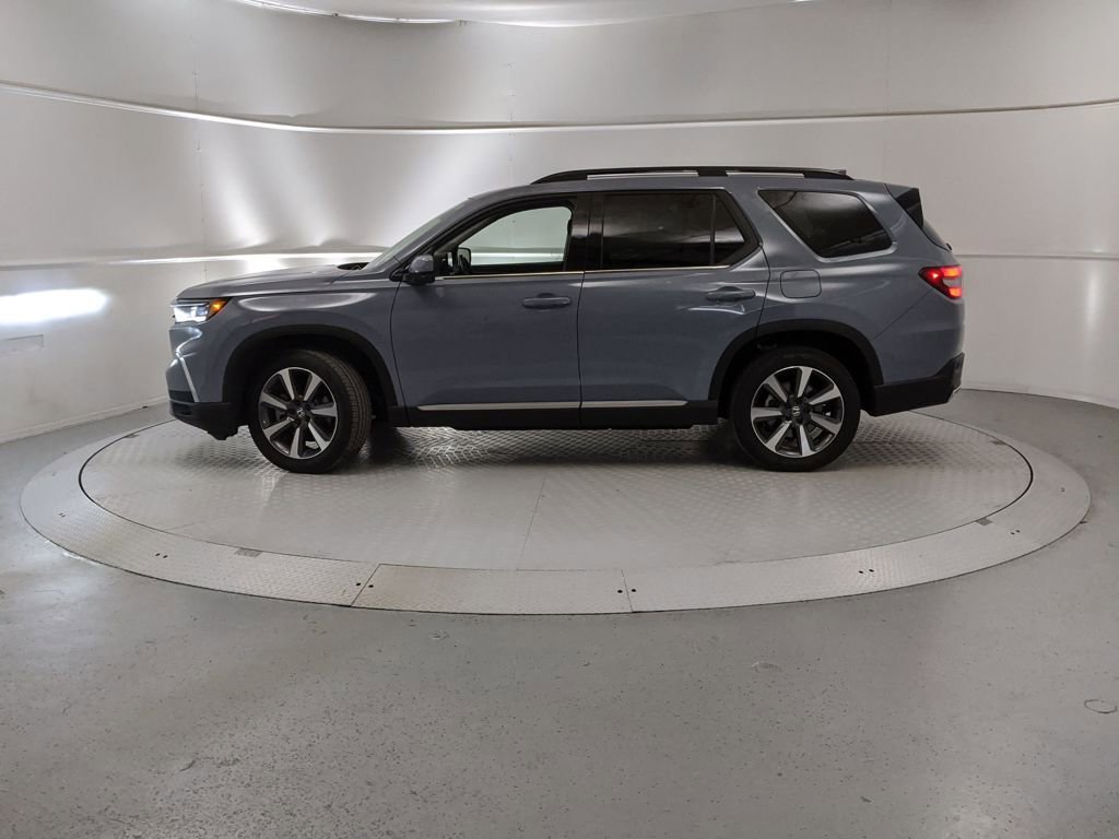 Used 2024 Honda Pilot Elite image 5