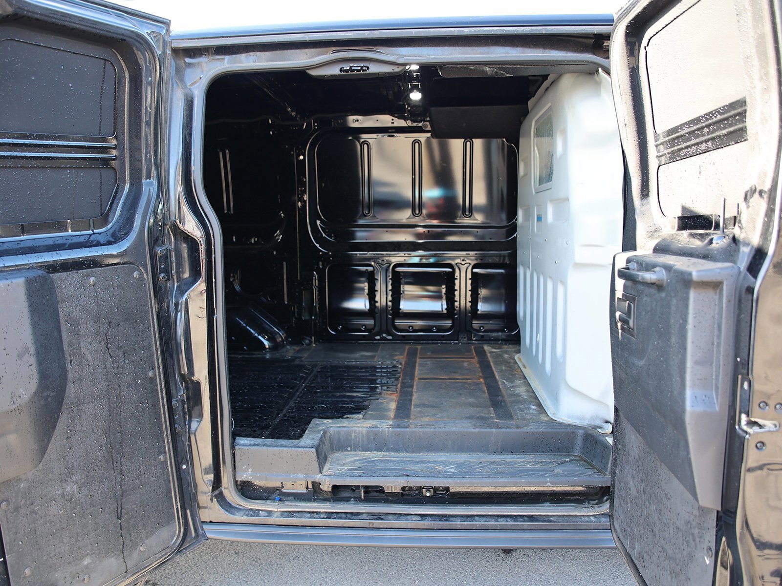 Certified 2019 Ford Transit 150 130 Low Roof image 12