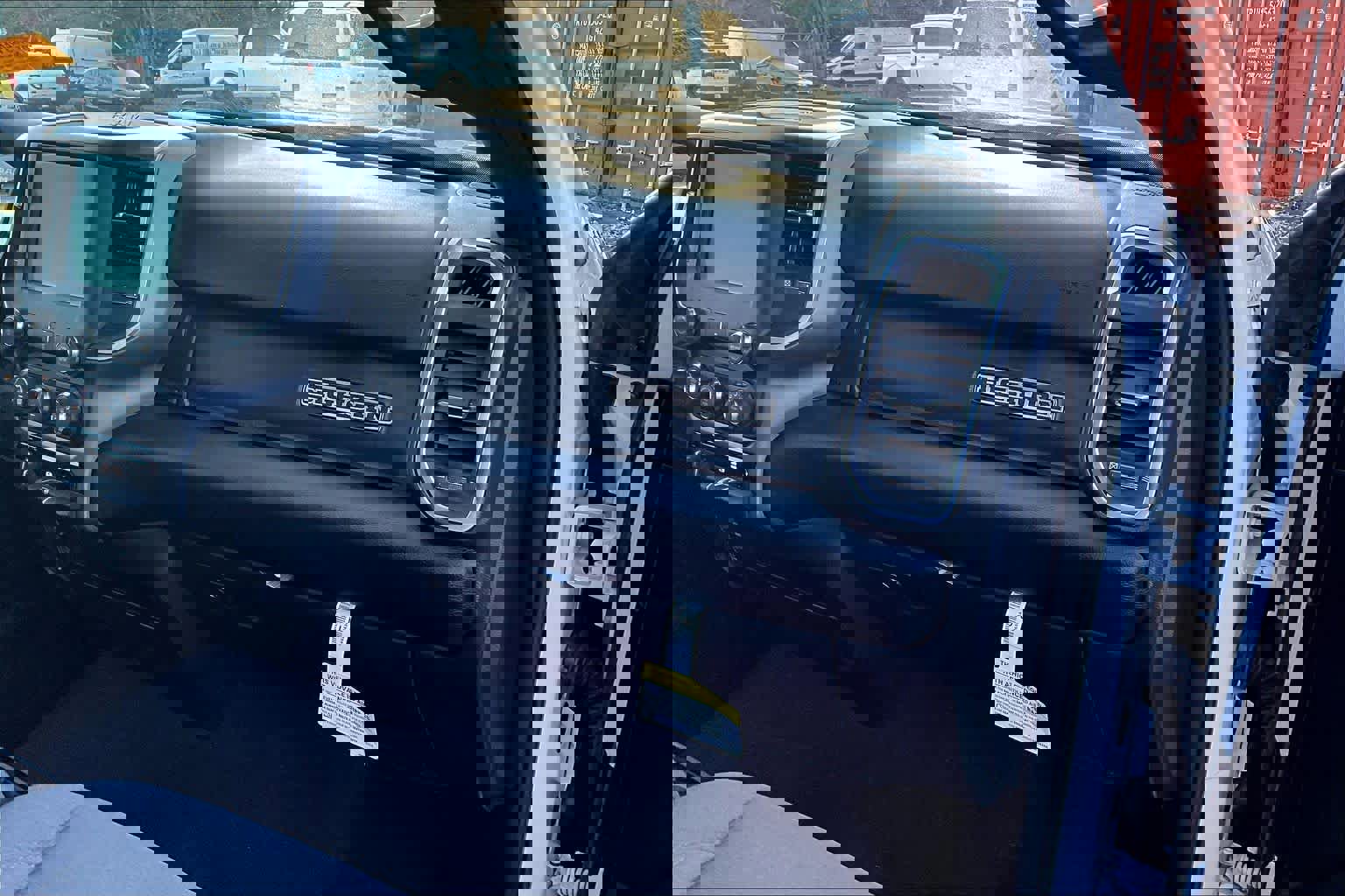 Used 2024 RAM 2500 Big Horn image 17