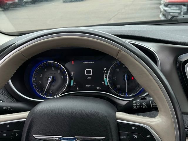 Used 2019 Chrysler Pacifica Limited FWD image 11