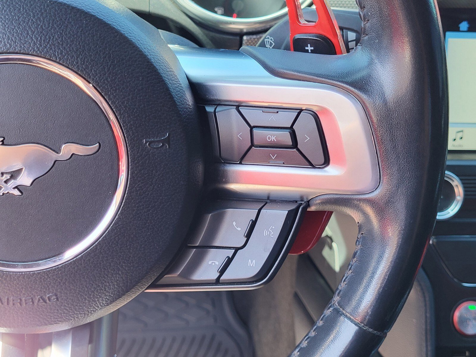 Certified 2018 Ford Mustang EcoBoost w/ Equipment Group 101A image 24