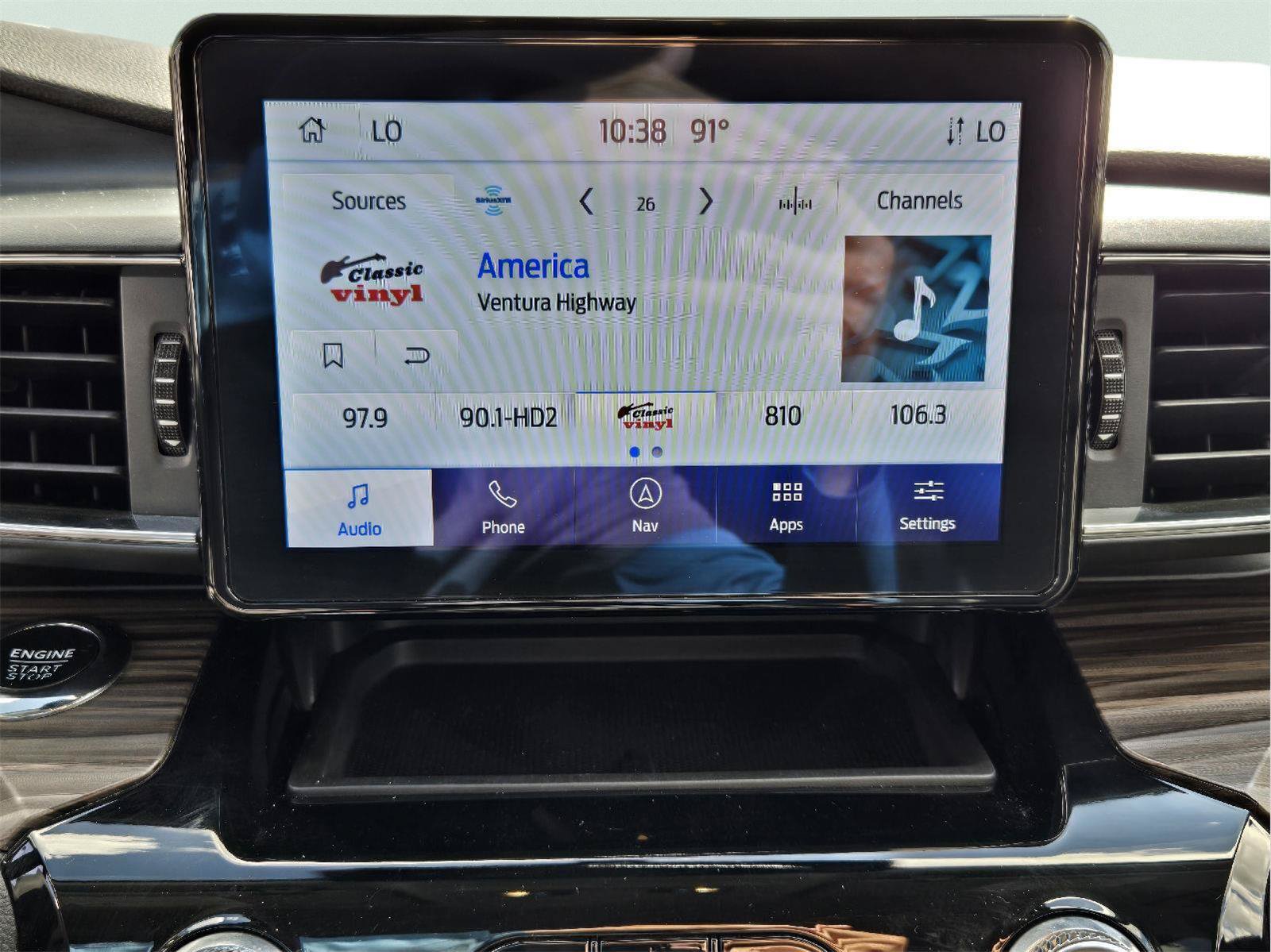 Certified 2023 Ford Explorer Limited w/ Equipment Group 301A AWD/4WD image 13