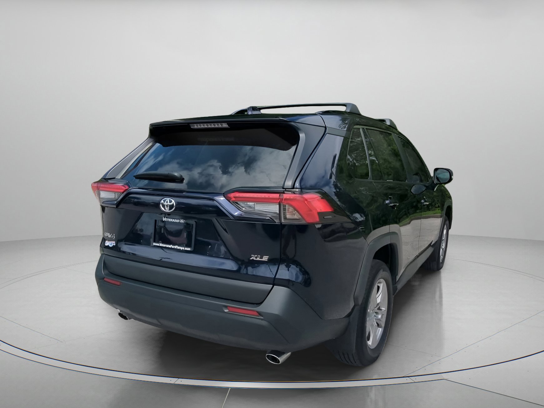 Used 2025 Toyota RAV4 XLE w/ Convenience Package image 22