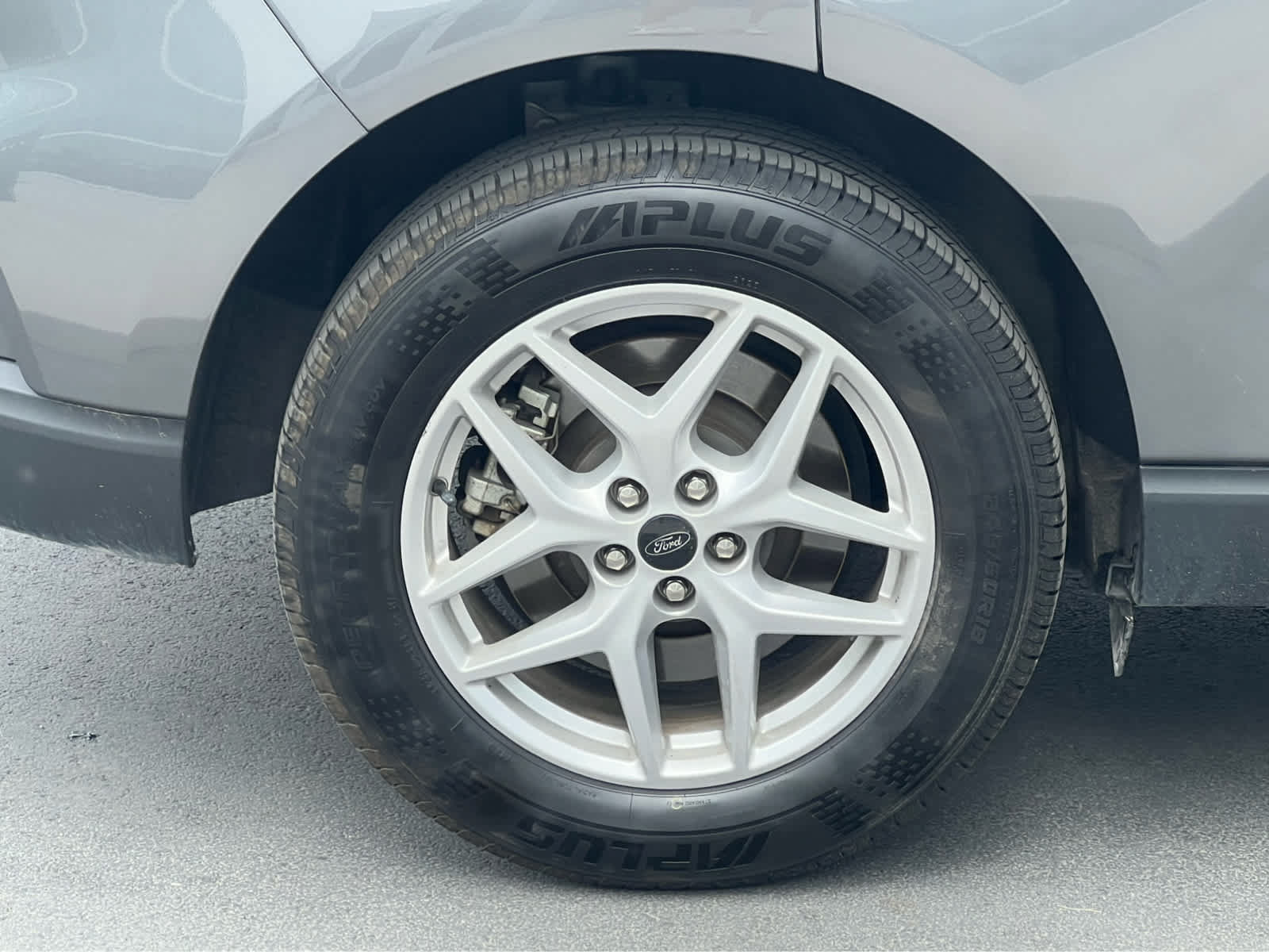 Certified 2024 Ford Edge SEL AWD/4WD image 15