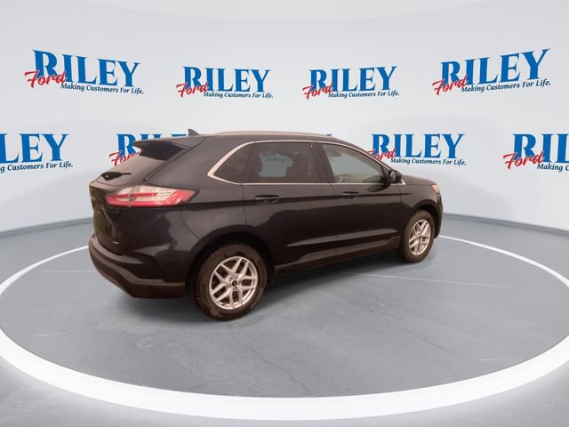 Certified 2024 Ford Edge SEL w/ Convenience Package AWD/4WD image 9