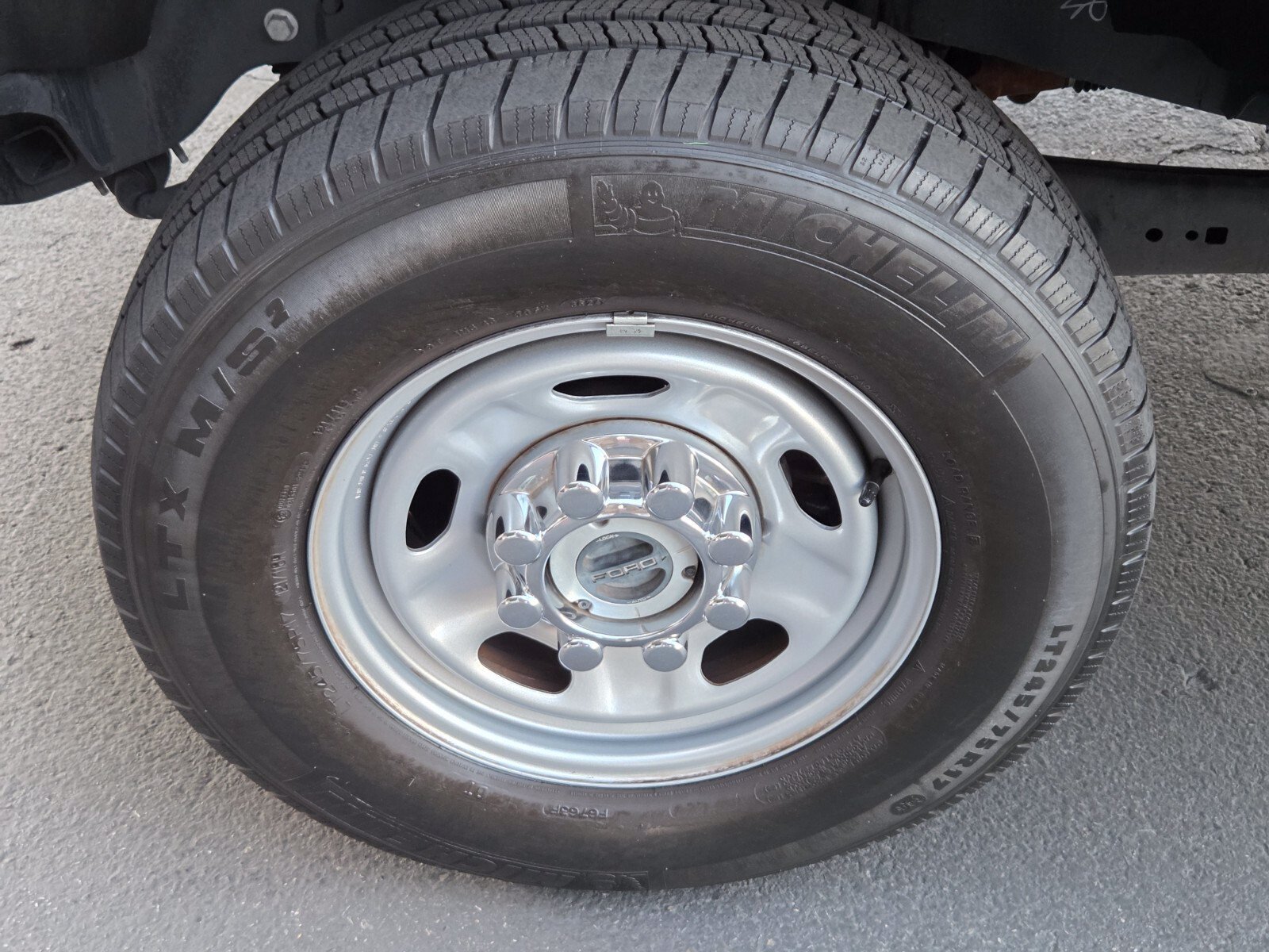 Certified 2024 Ford F250 XL AWD/4WD image 9