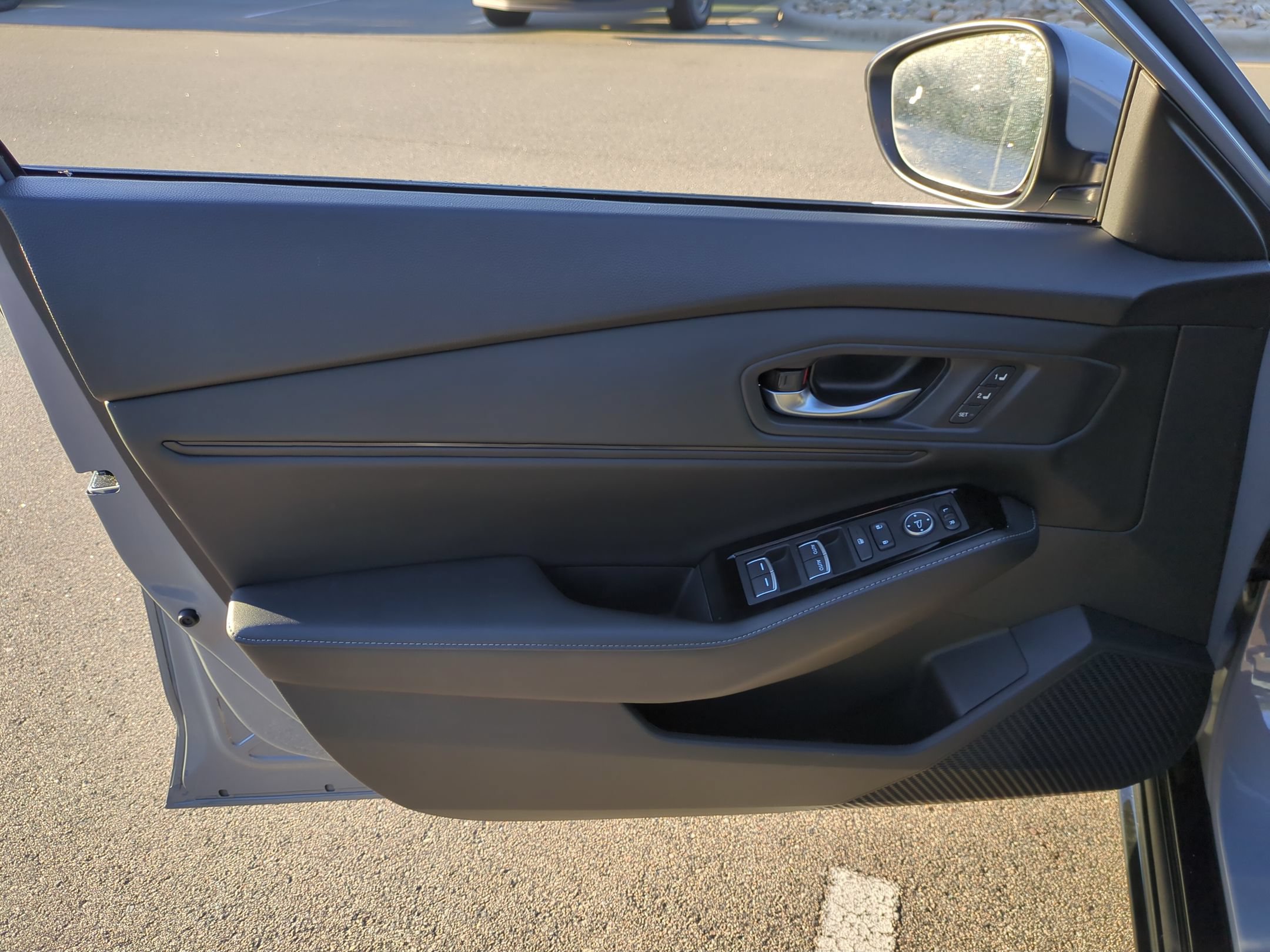 Used 2023 Honda Accord Touring image 13