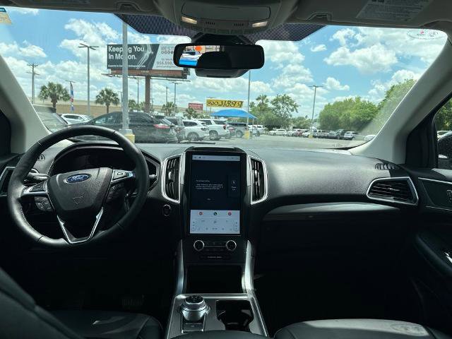 Certified 2024 Ford Edge SEL AWD/4WD image 17