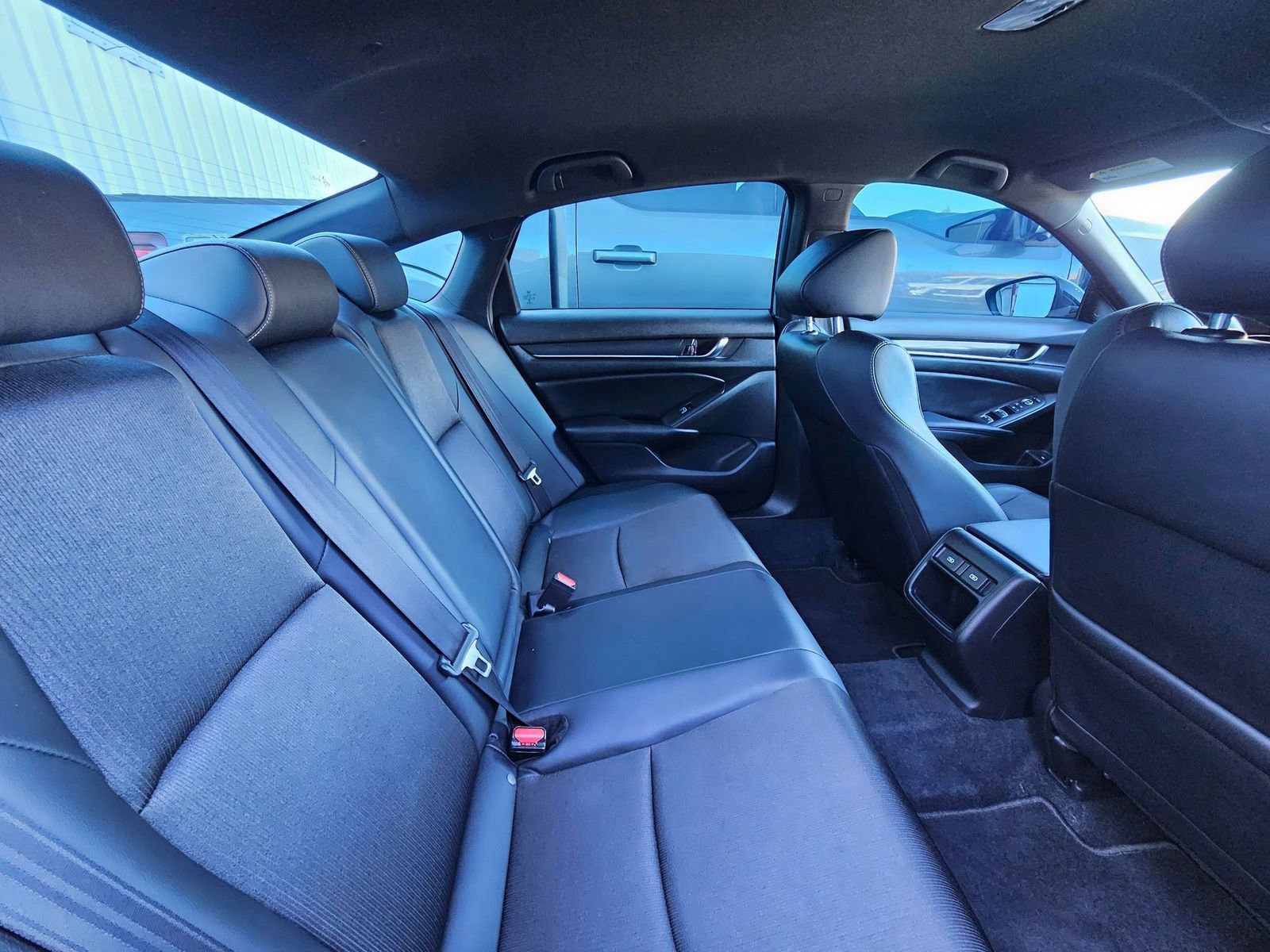 Used 2022 Honda Accord Sport image 27