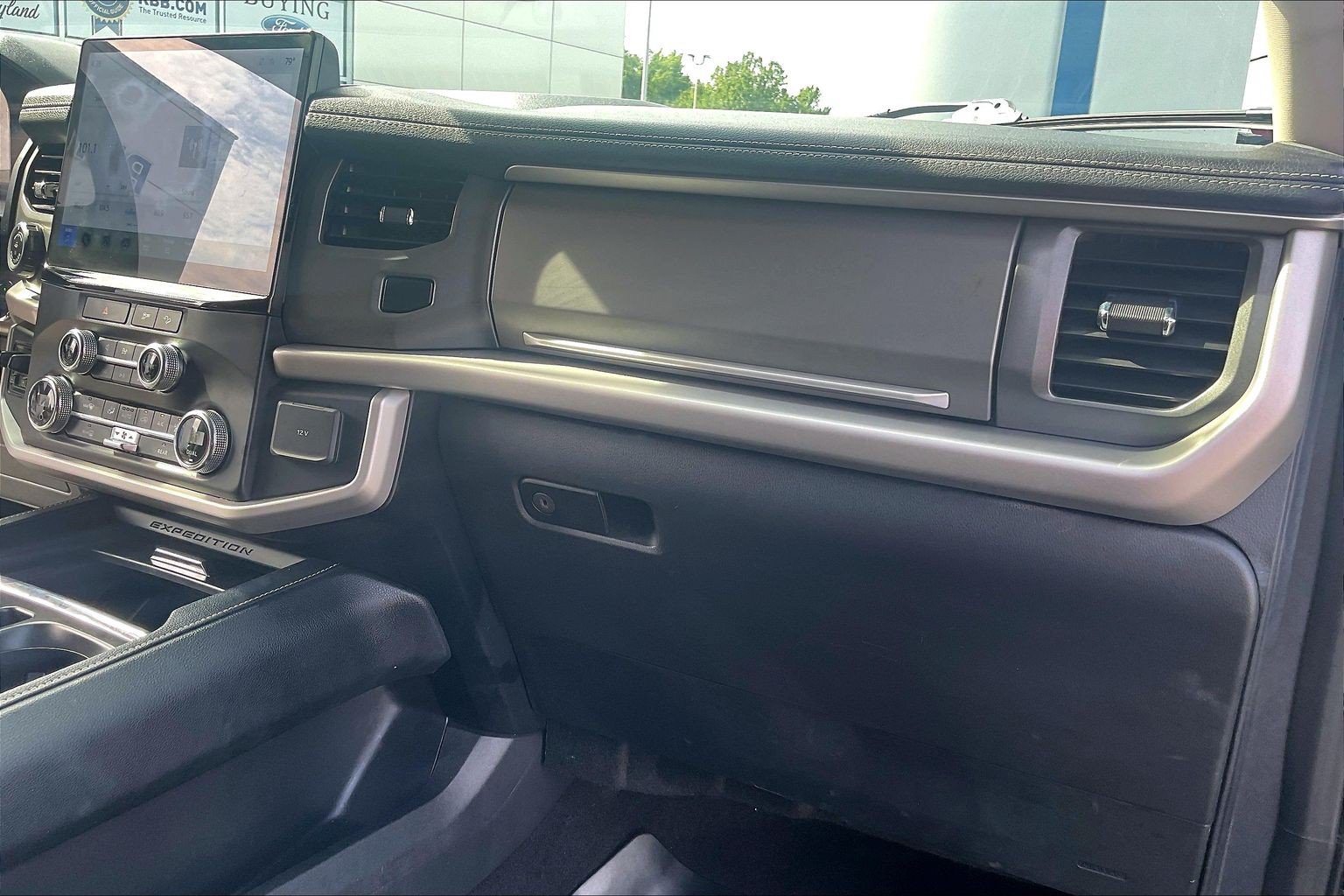 Certified 2023 Ford Expedition XLT AWD/4WD image 15